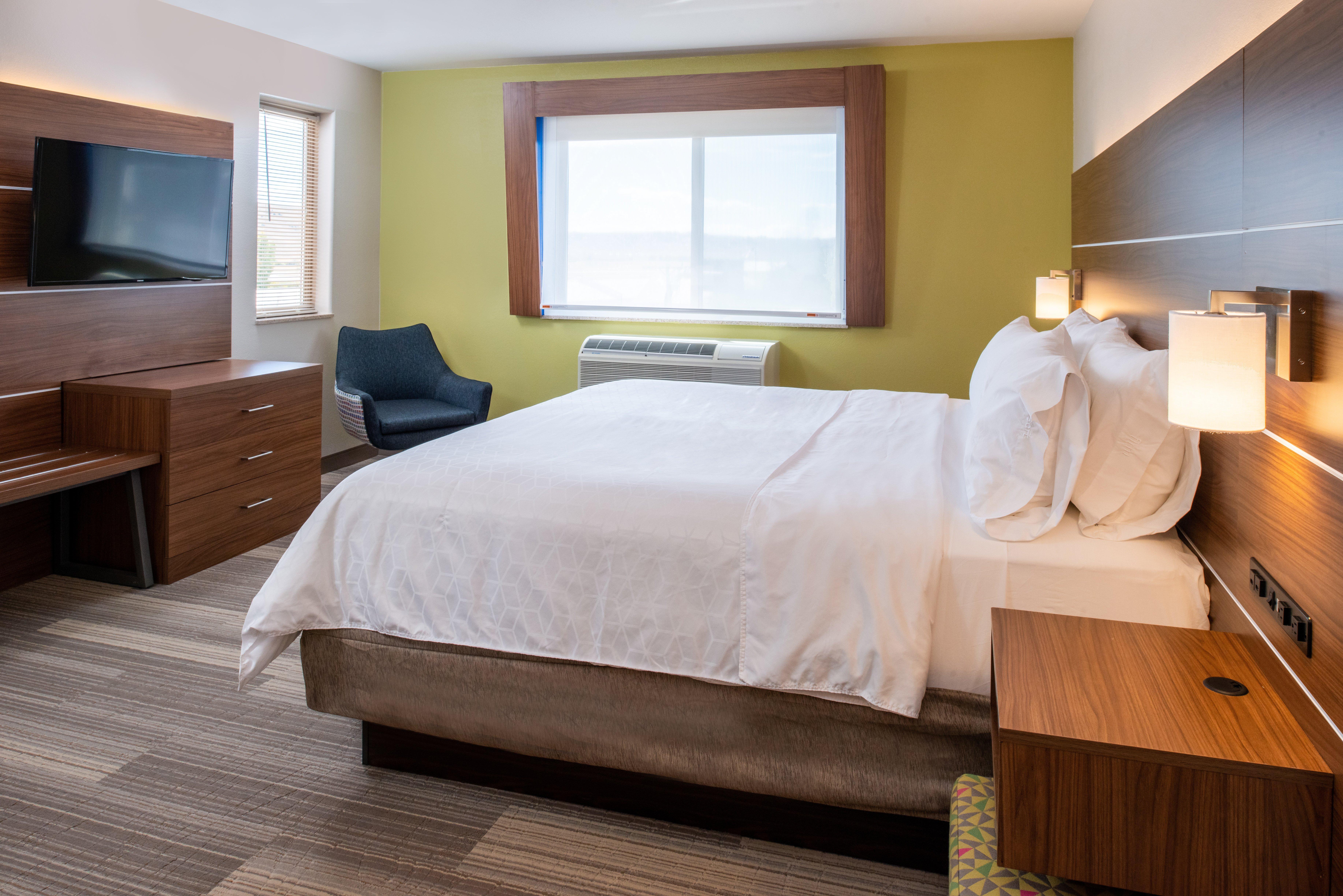 Holiday Inn Express Hotel & Suites Gunnison By Ihg Exterior photo