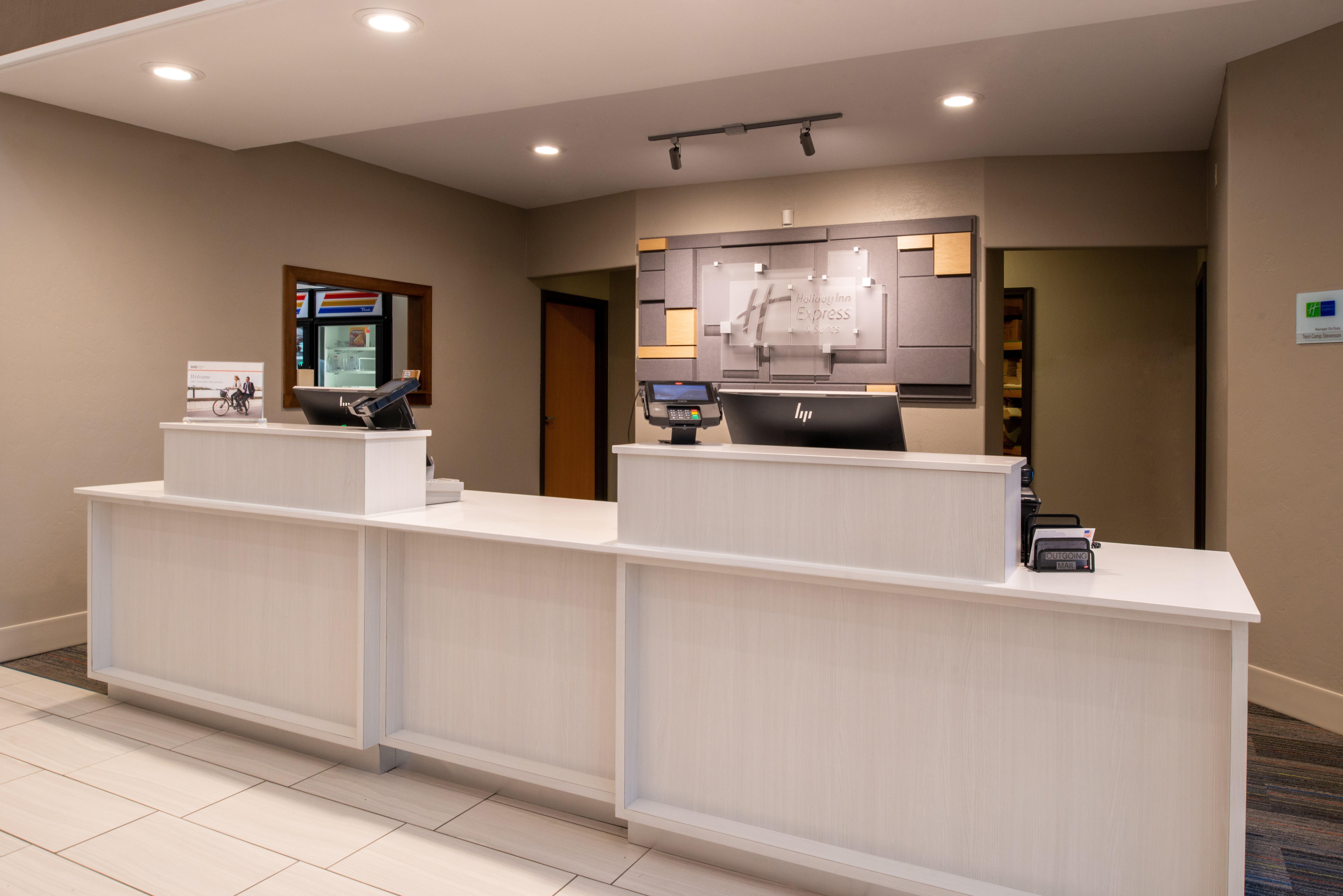 Holiday Inn Express Hotel & Suites Gunnison By Ihg Exterior photo