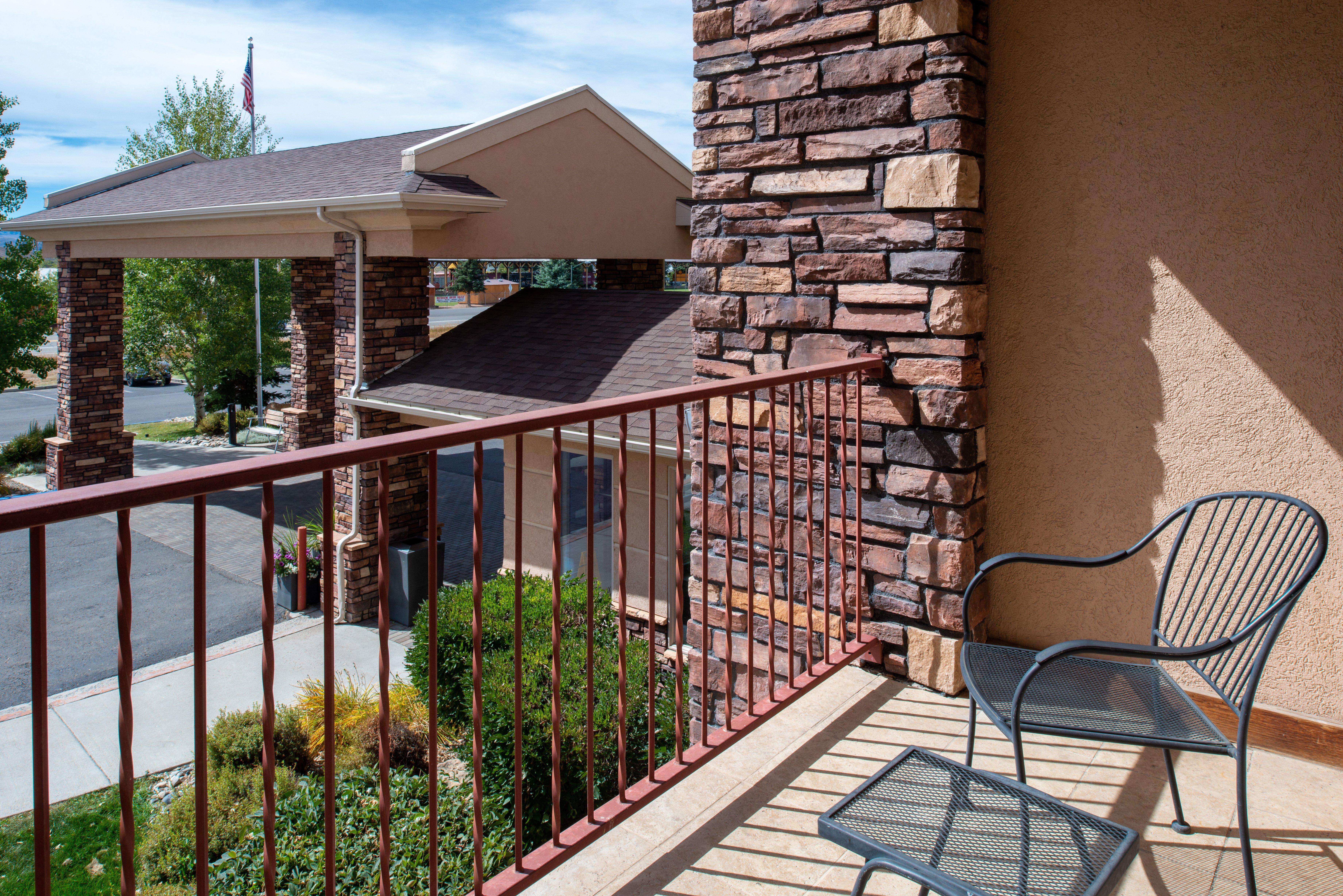 Holiday Inn Express Hotel & Suites Gunnison By Ihg Exterior photo